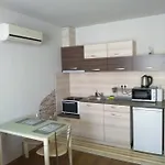 Appartement In Diamond Burgas Stad