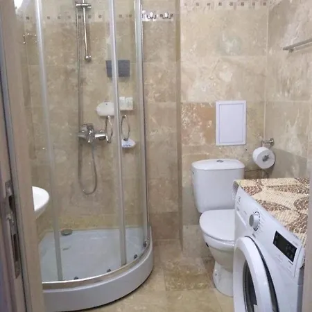 In Diamond Apartment